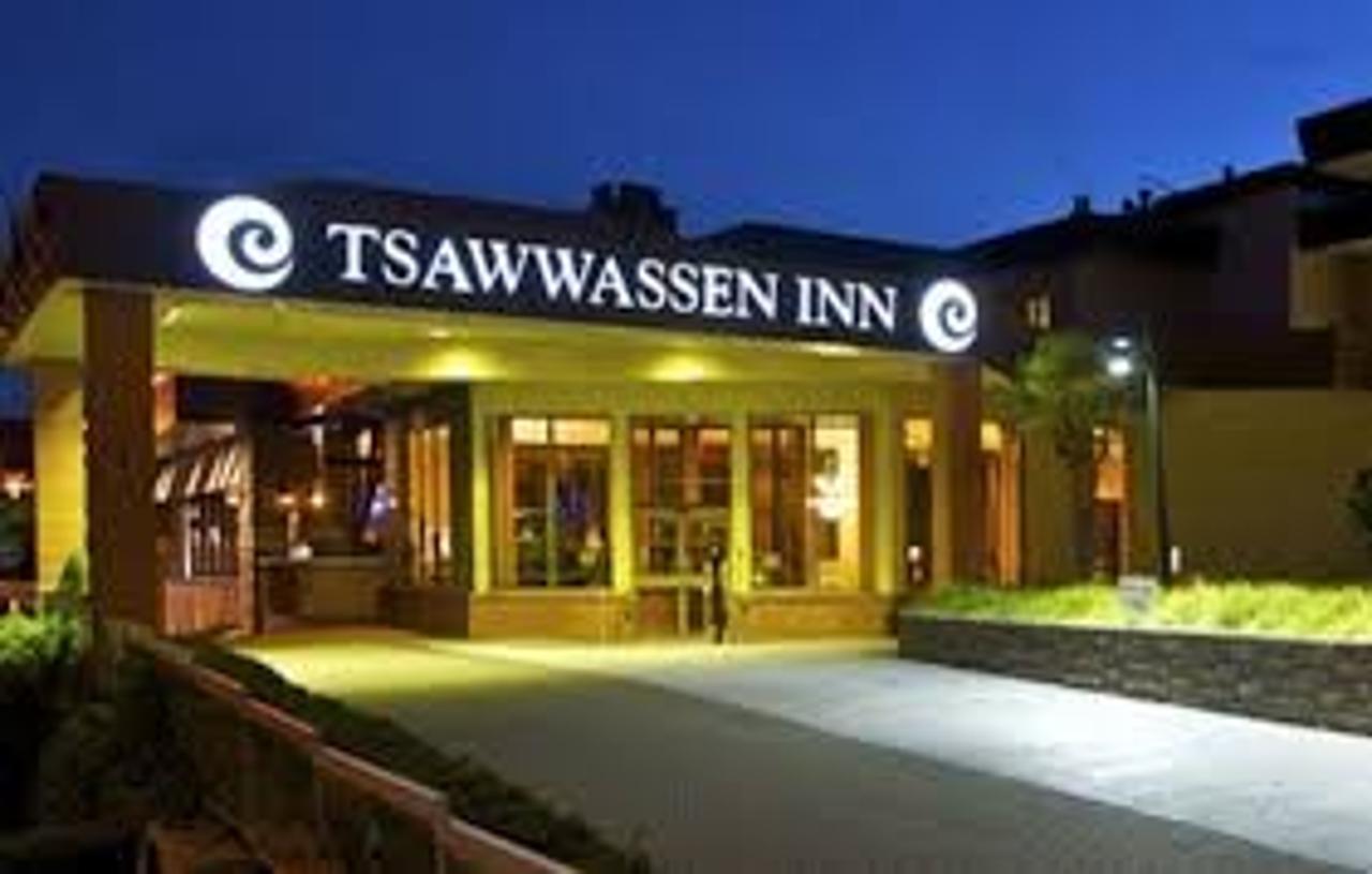 Date Night! Coast Tsawwassen Inn & Brown's Powered by Givergy